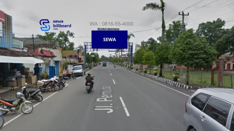 PASANG BILLBOARD BLORA